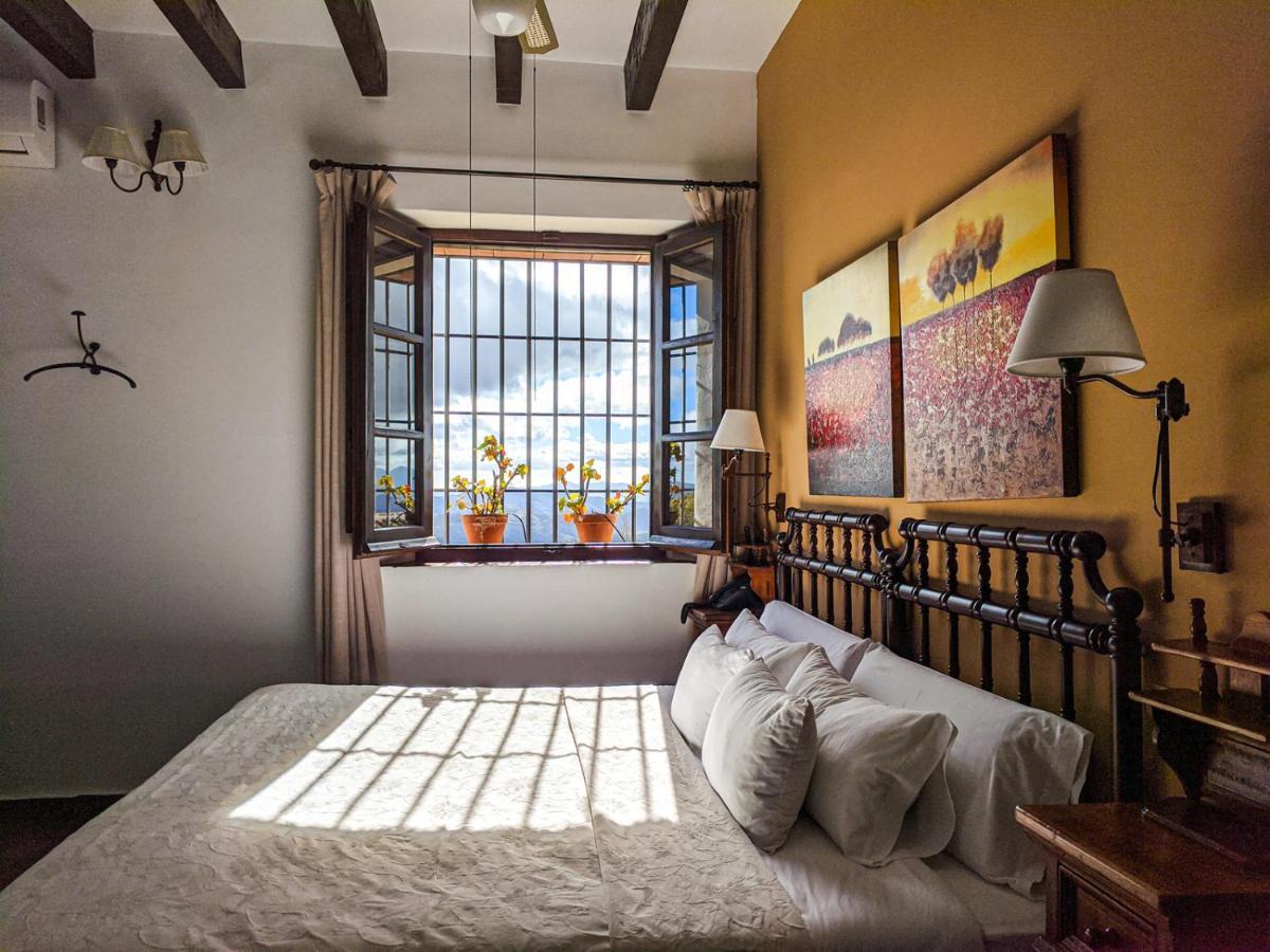 Hotel Fuente Del Sol Антекера Экстерьер фото